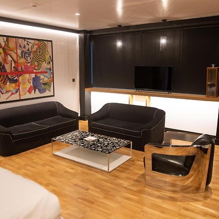 Andromeda Downtown Residence Athene Buitenkant foto