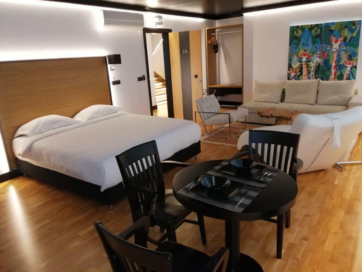 Andromeda Downtown Residence Athene Buitenkant foto