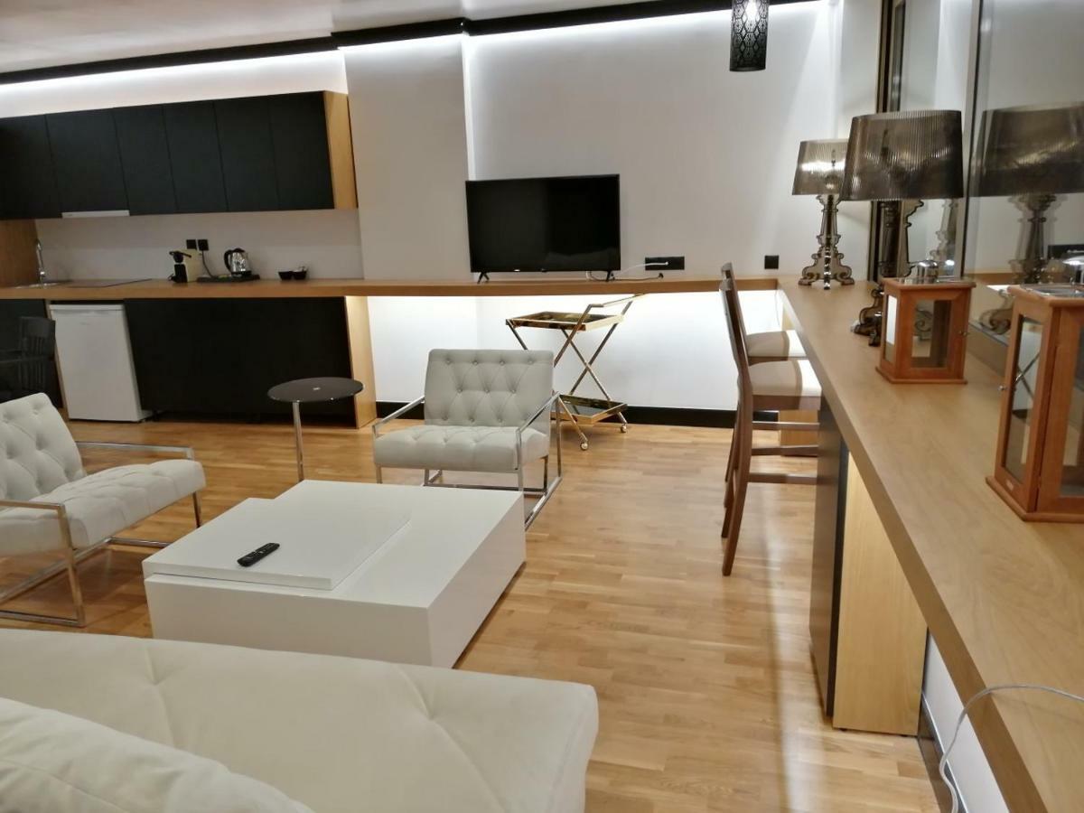 Andromeda Downtown Residence Athene Buitenkant foto