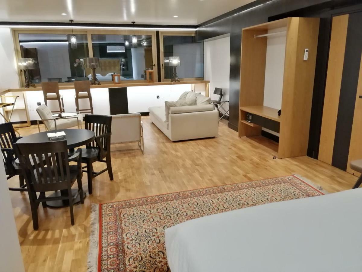 Andromeda Downtown Residence Athene Buitenkant foto