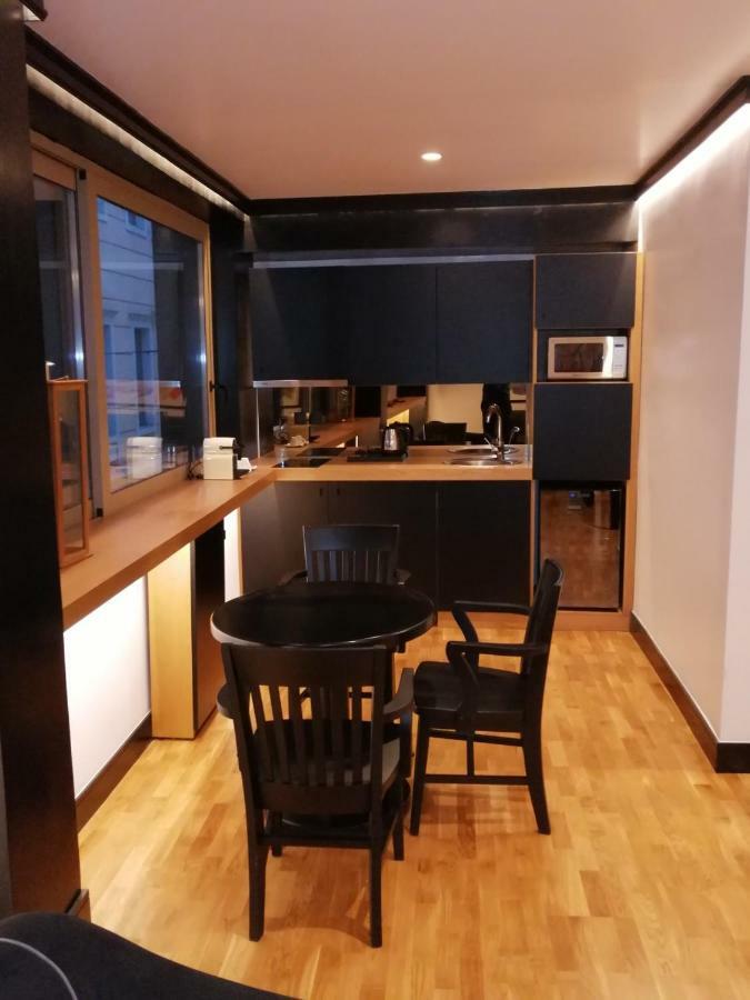 Andromeda Downtown Residence Athene Buitenkant foto